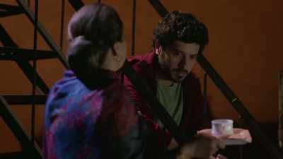 Look. I brought you chamomile tea. - Badnaam Gali