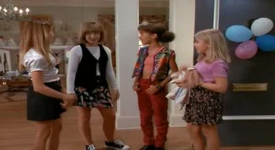 Look I brought Clarissa Clarissa - Honey, We Shrunk Ourselves!