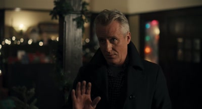 Look.
I can keep the peace with Julie. - The Apology