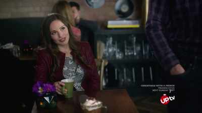 Look, I don't know this
Bethany, but she's the ex. - Christmas Catch