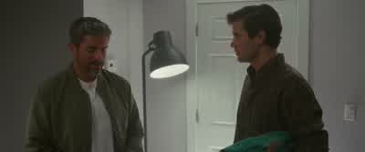 Look, I gotta, I gotta throw this thing away. - Bulls