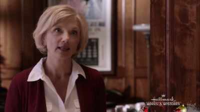 Look, I know you like
to do everything yourself, - A Bramble House Christmas