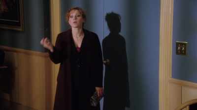 Look, I made a mistake.
Let me make it up to you. - Charmed