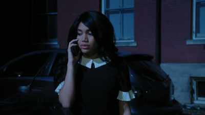 - LOOK, I'’M ALONE.
- [SCOFFS] - Tyler Perry's The Oval