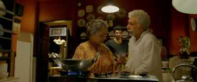 Look, I even wiped
my hands with your dress. - Ok Jaanu