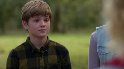 Look, I wish I could, - Secrets of Sulphur Springs