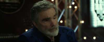 Look,
I'll give it to you straight - The Last Movie Star