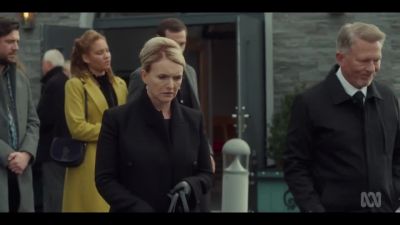 Look I'll see you back at the house, alright? - Smother