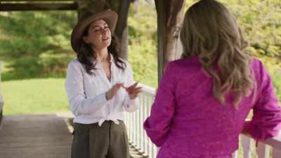 Look, I'm going to
let you get settled, - The Heiress and the Handyman