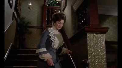 Look, I'm not going to say a thing! - The Railway Children