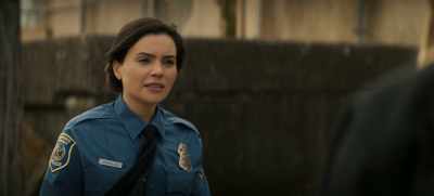 Look, I'm trying to help here. - The Winchesters