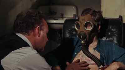 Look, who is this here,
is that your girlfriend? - Bonnie and Clyde