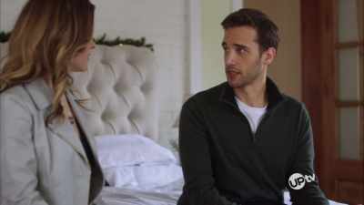 Look, it's within your best
interest not to be - A Christmas Recipe for Romance