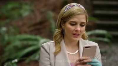 Look, I've already
sent them your address, - Where Your Heart Belongs