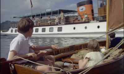 Look, John, over there. - Swallows and Amazons