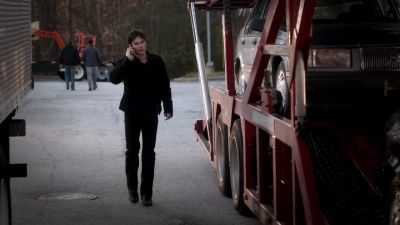 Look, just grab her
and get her home. - The Vampire Diaries