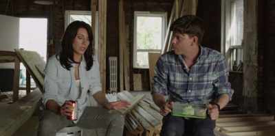 Look, just because you
can pack an organized lunch - Safe House