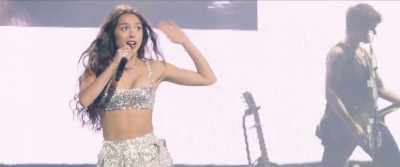 Look, you keep that 'cause
he won't take it from me. - Olivia Rodrigo: GUTS World Tour