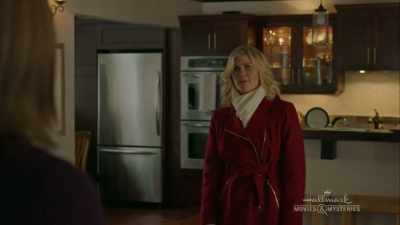 Look, we know you hired
a private investigator, - Murder, She Baked: Just Desserts