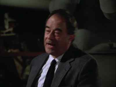 Look, Lieutenant, I
swear I'm telling the truth. - Murder, She Wrote