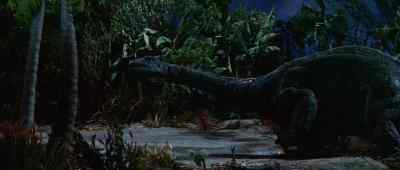 Look!
Look, he's heading for the quicksand! - Dinosaurus!