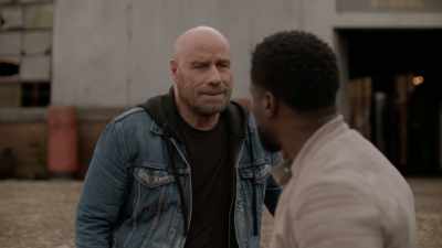 - Look, look, I'm sorry
about the live bullet, man. - Die Hart