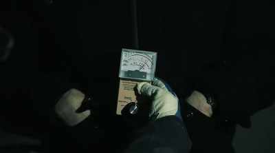Look, look, look,
look, look. - Demon House