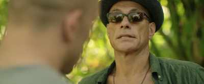 - Look, Master Durand.
- Yes? - Kickboxer: Vengeance