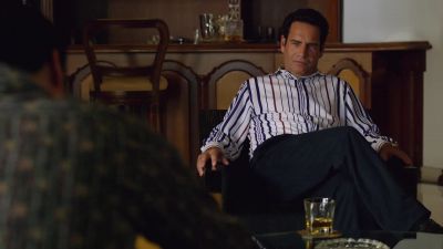 Look, Miguel...
I think you need to tell us the truth. - Narcos