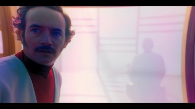 Look, that must be him. - Altered Carbon