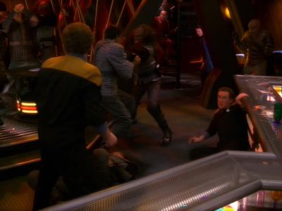 Look out! - Star Trek: Deep Space Nine