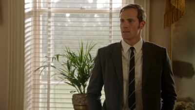 Look, Peregrine, back
in Melbourne later, we can -- - Ms Fisher's Modern Murder Mysteries
