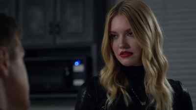 Look, - A Model Murder