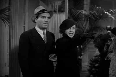 Look, see that man. - Bureau of Missing Persons