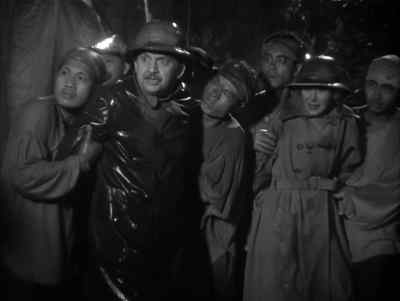Look, Sheila, that isn't Terry. - The Mask of Fu Manchu