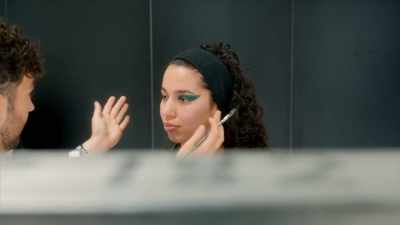 Look straight,
so I can copy exactly what I've done. - Glow Up: Britain's Next Make-Up Star