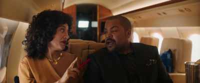 Look, the menu say it's a salad,
it's a goddamn salad. - The High Note