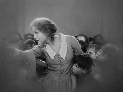 Look! These are your brothers! - Metropolis
