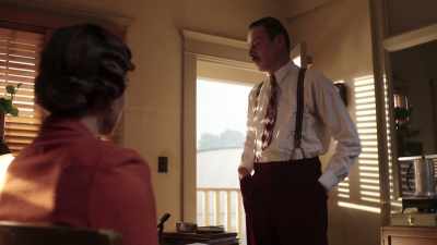 Look, this... this lot is
teeming with German émigrés. - The Last Tycoon