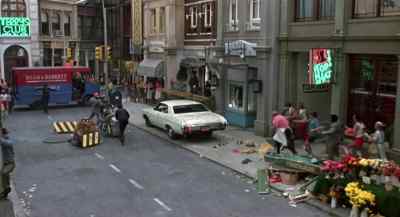 Look up. Hey, do you wanna make
the front pages or not? - The Great Muppet Caper