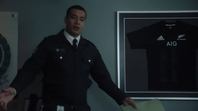 - Look, we've already talked about this.
- Can't you make an exception, - Wentworth