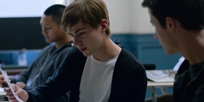 Look. What do you think that this meant? - 13 Reasons Why