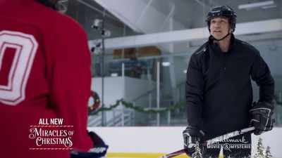 Look, what you gotta do
is you think of your stick - Holiday for Heroes