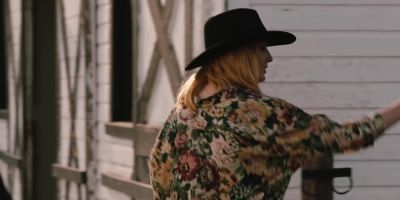 - Look what loyalty's
given you, huh? - Yellowstone