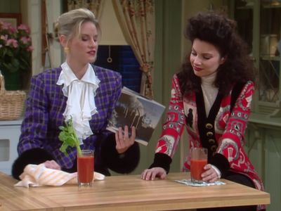 Look what the years have
done to that Chloe. - The Nanny