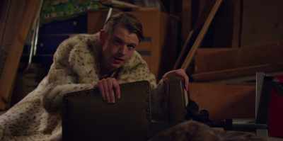 Look,
whatever that man told you, - Red Snow