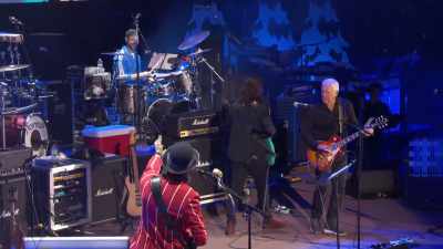 Look who is standing
in front of you. - South Park: The 25th Anniversary Concert