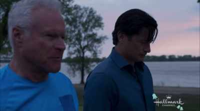 - Look, you're going to beraising my granddaughter, - Wedding at Graceland