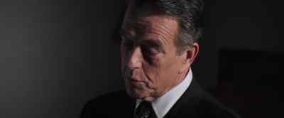 Looking for Mr. Sneller. - The Pelican Brief