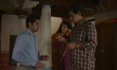 Looking nice. Blue shirt. Very nice! - Meenakshi Sundareshwar